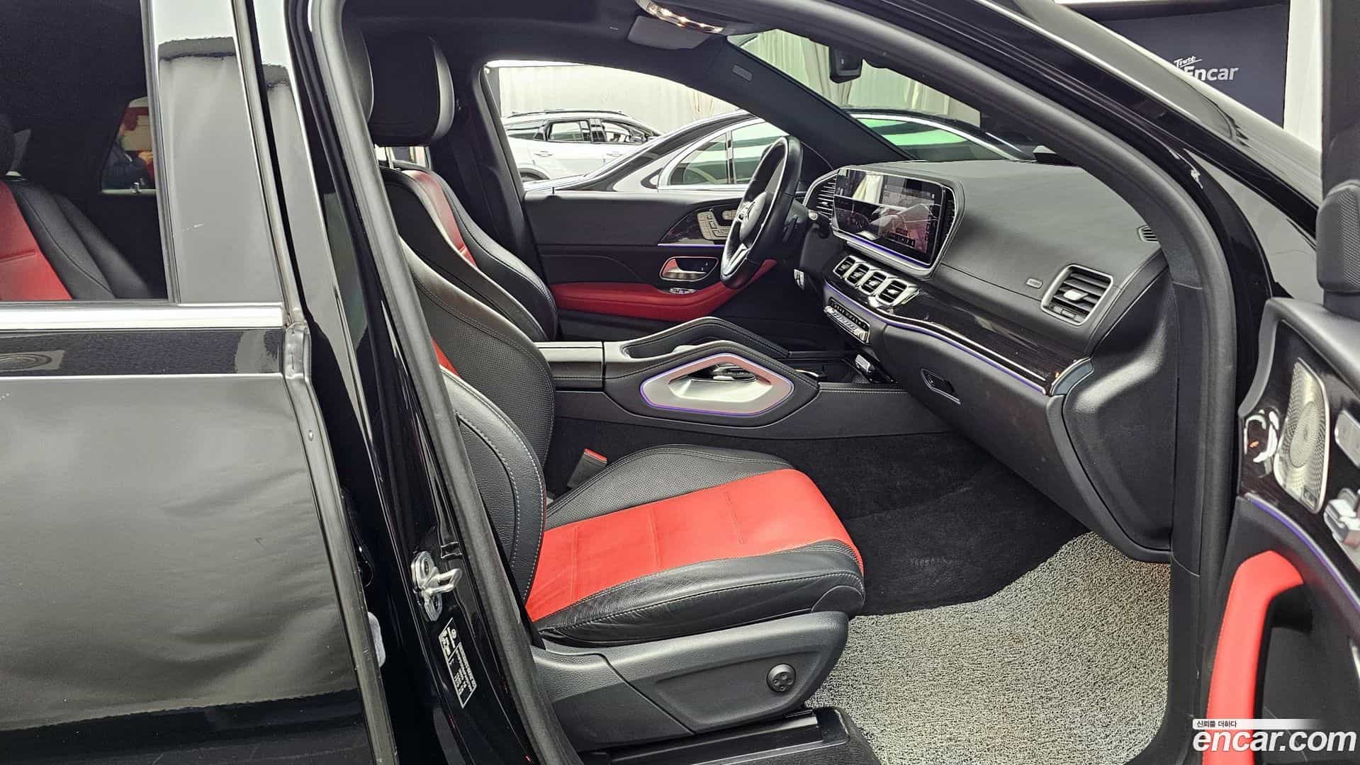 GLE-Class Mercedes-Benz 2023.2-OPTION-015