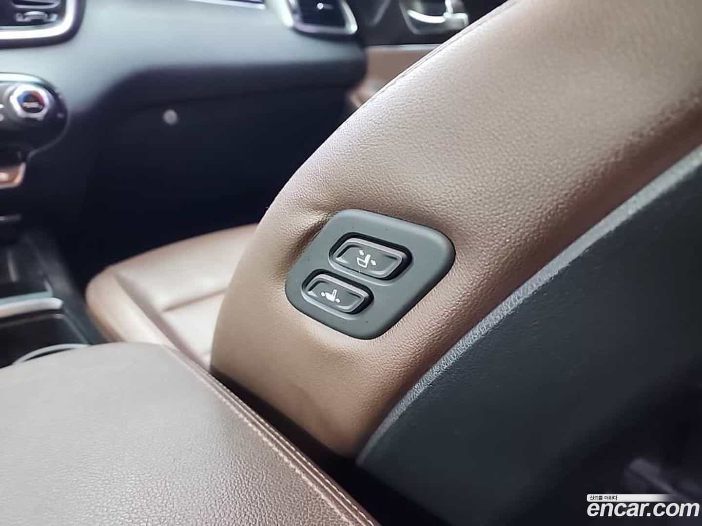 Sorento Kia 2017.0-OPTION-018