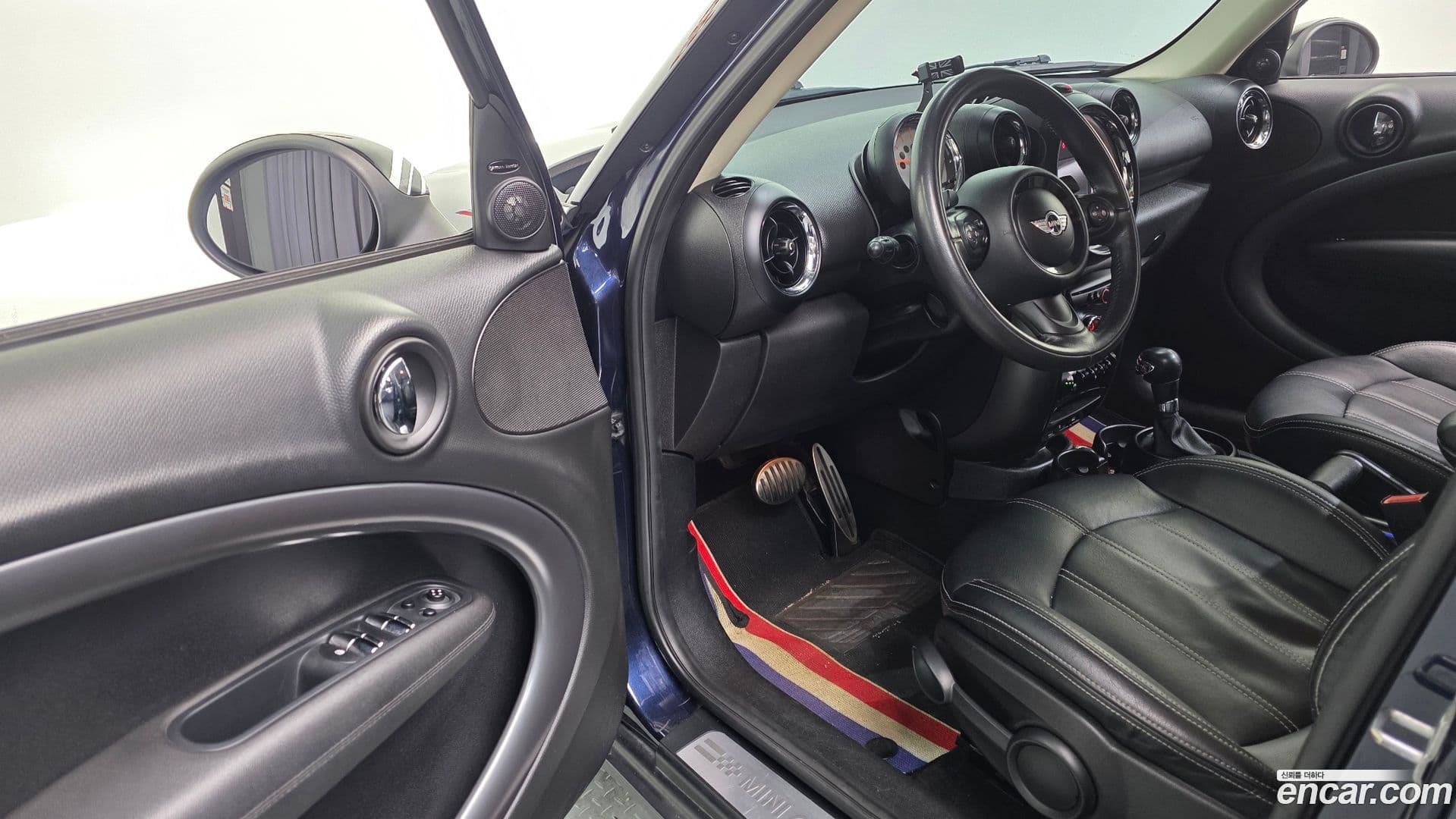 Main__Slider__Photo:Countryman Mini 2014.8-11