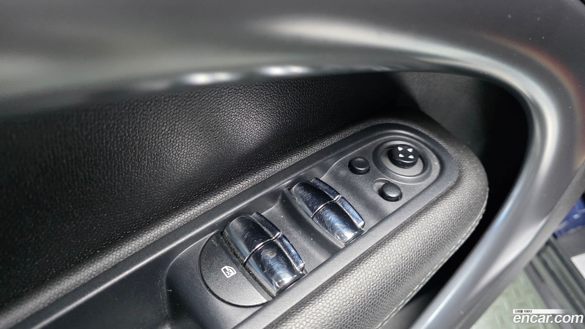 Main__Slider__Photo:Countryman Mini 2014.8-12