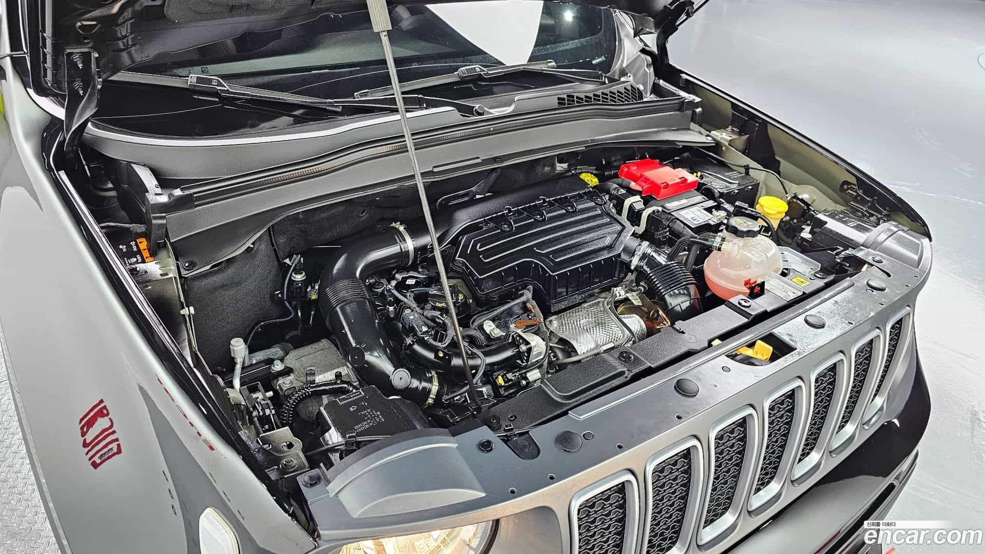 Renegade Jeep 2022.9-INNER-006