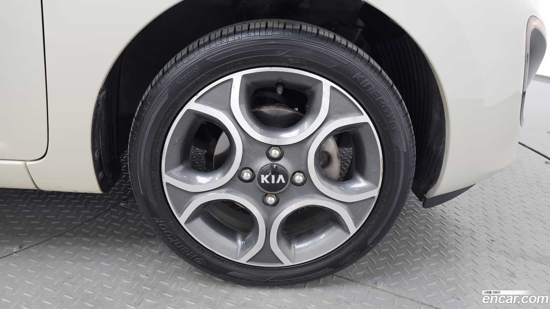 morning Kia 2013.10-OUTER-005