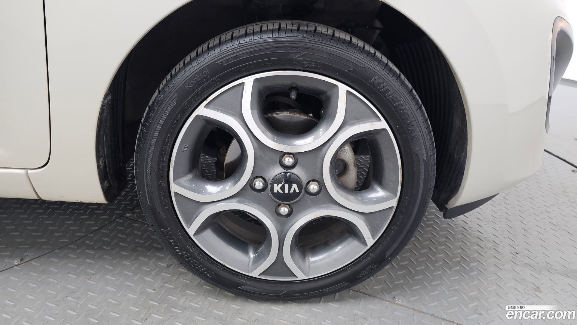 Main__Slider__Photo:morning Kia 2013.10-4