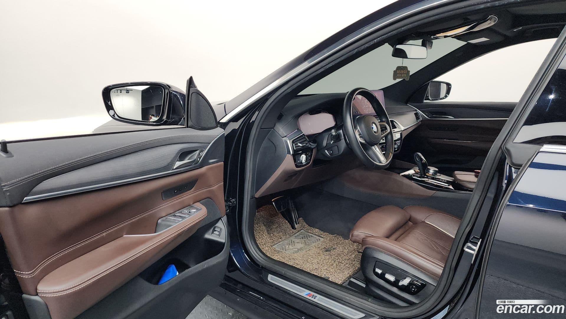 Main__Slider__Photo:Gran Turismo BMW 2021.9-9