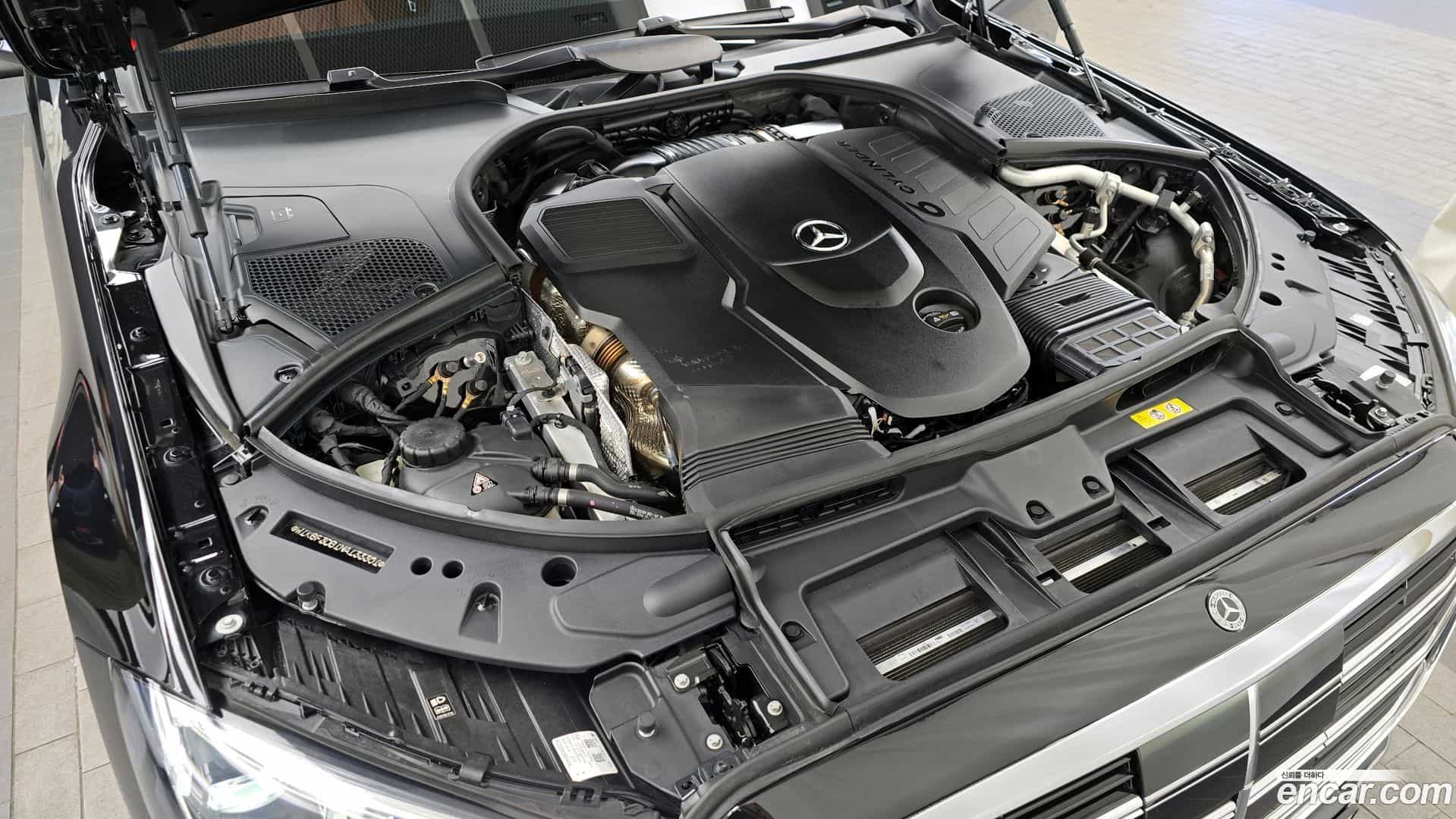 S-Class Mercedes-Benz 2022.3-INNER-006