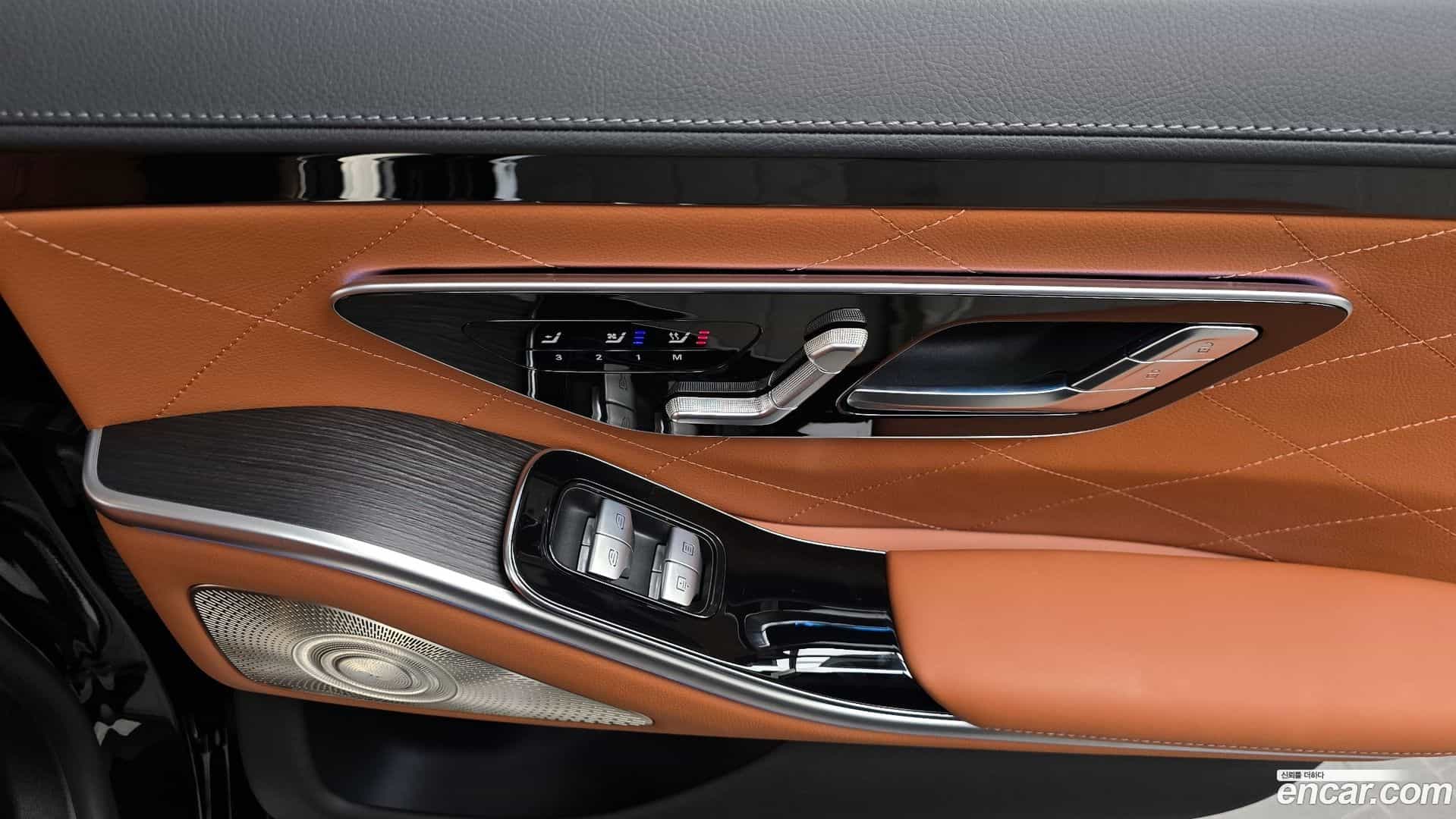 S-Class Mercedes-Benz 2022.3-OPTION-023