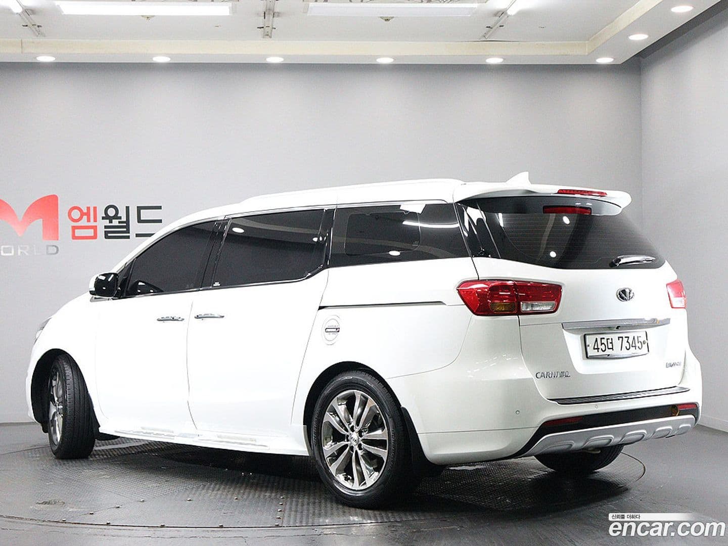 Main__Slider__Photo:Canival Kia 2018.1-2