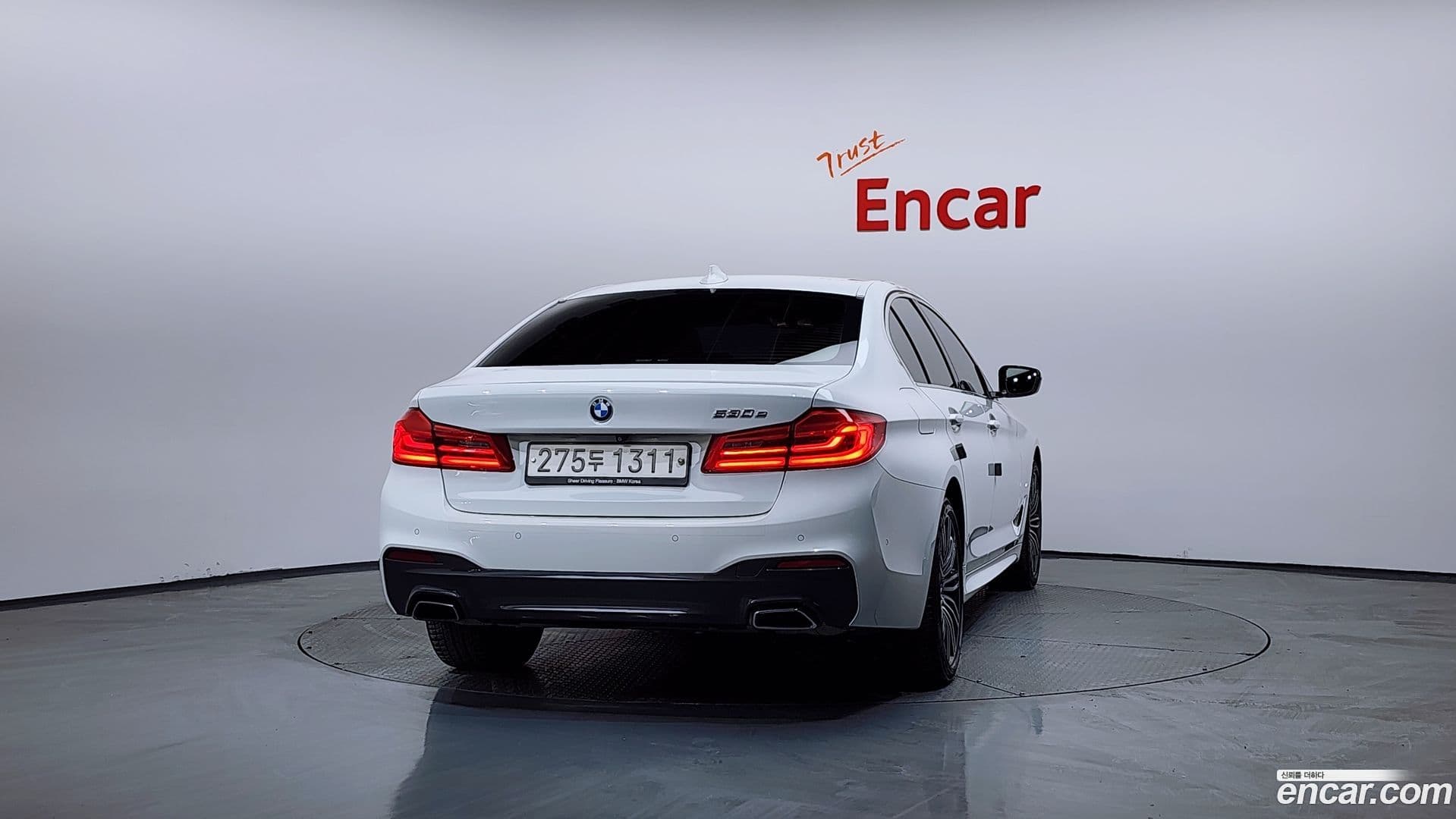 Main__Slider__Photo:5-Series BMW 2020.9-3