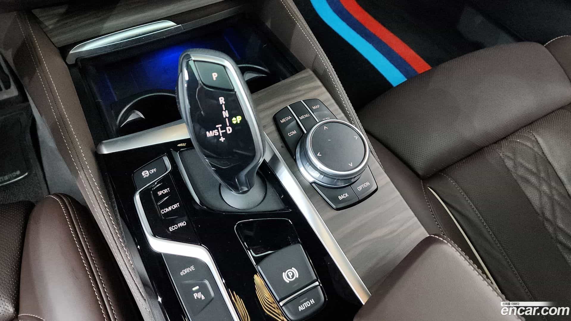 5-Series BMW 2020.9-INNER-009