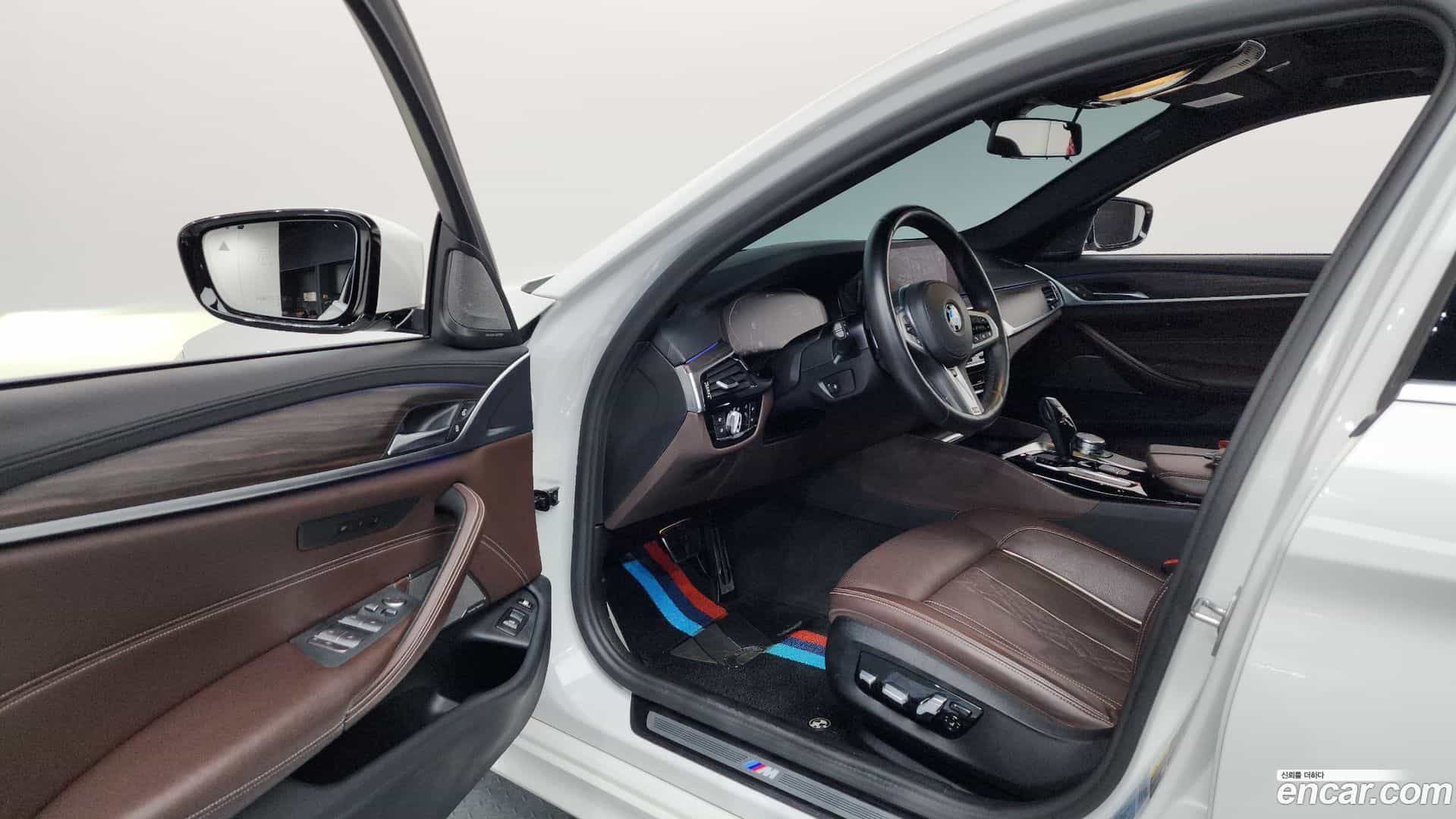 5-Series BMW 2020.9-INNER-010