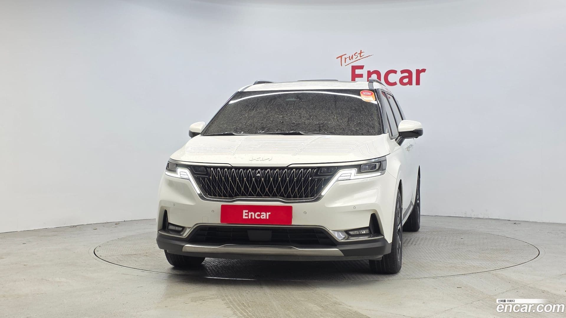 Main__Slider__Photo:Canival Kia 2023.2-2