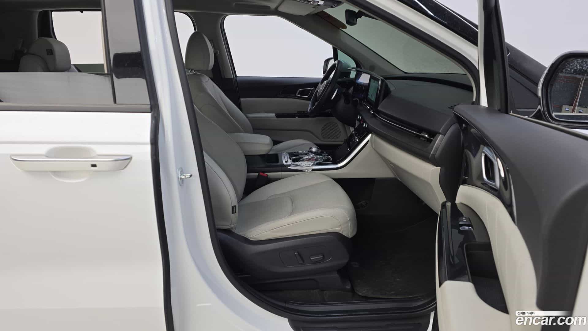 Canival Kia 2023.2-OPTION-015