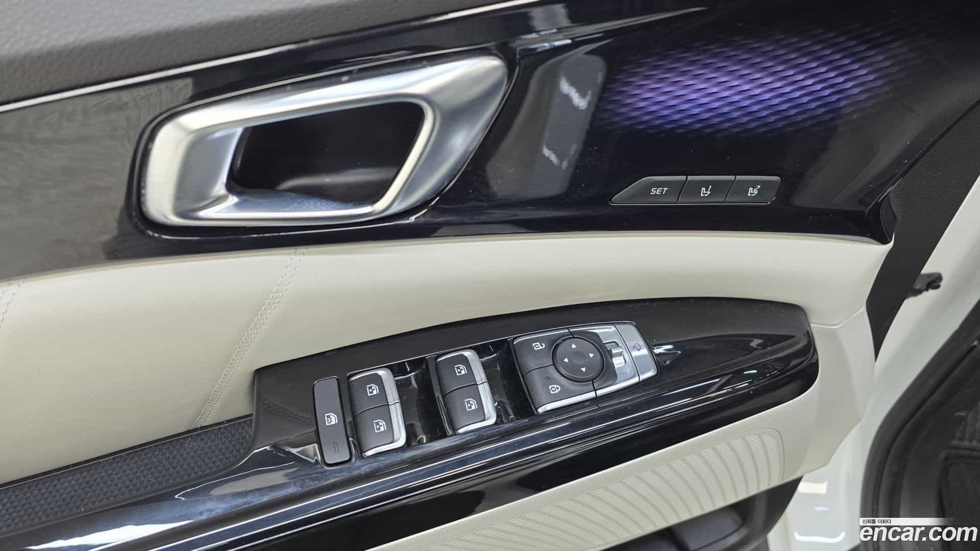 Canival Kia 2023.2-OPTION-021