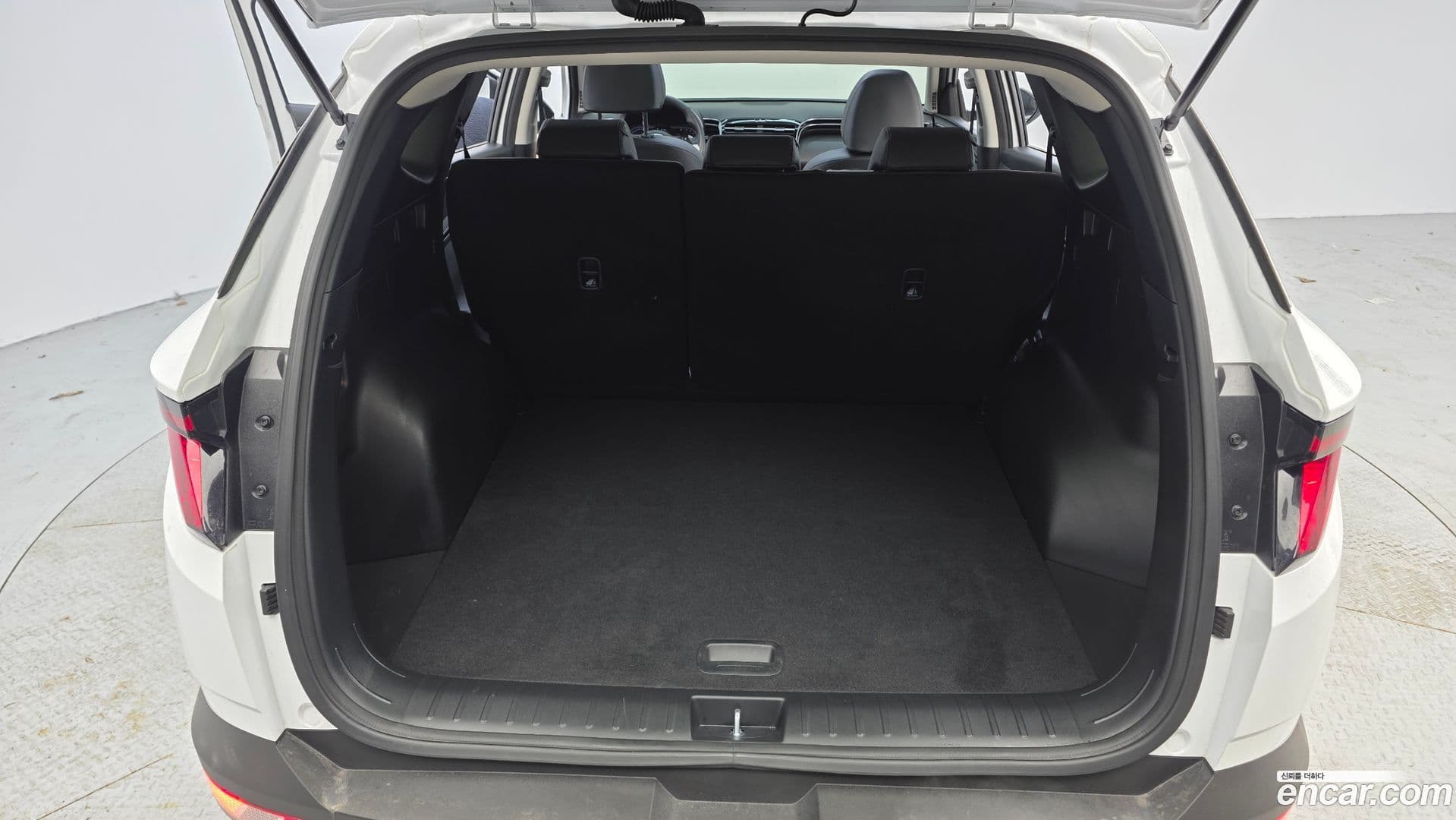 Main__Slider__Photo:Tucson Hyundai 2023.0-19