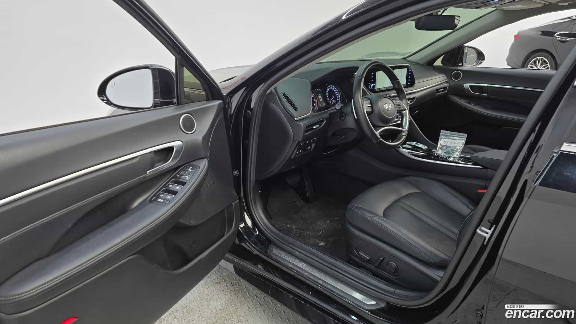 Sonata Hyundai 2022.11-INNER-010