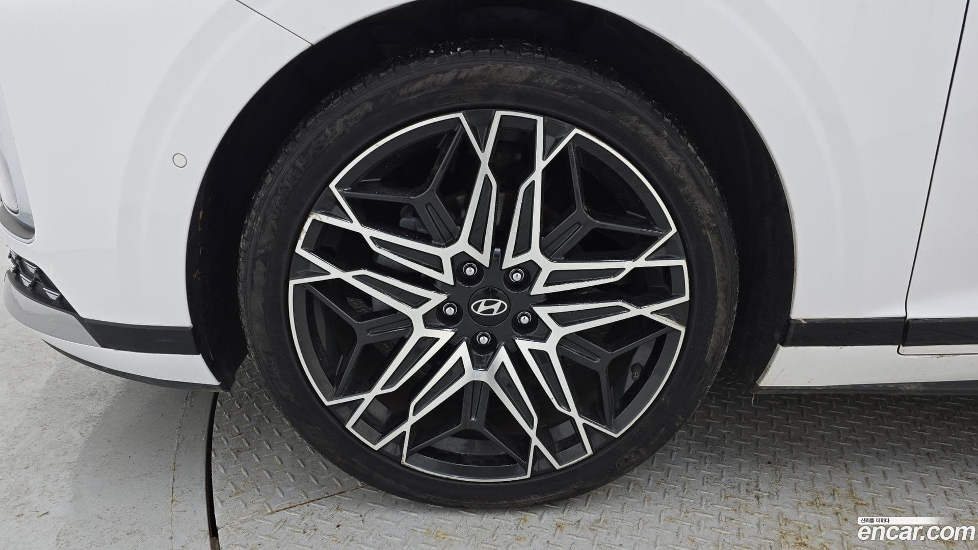 Main__Slider__Photo:Grandeur Hyundai 2023.8-4