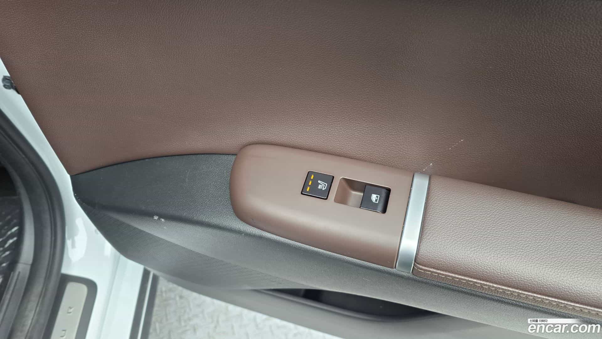 Grandeur Hyundai 2023.8-OPTION-023