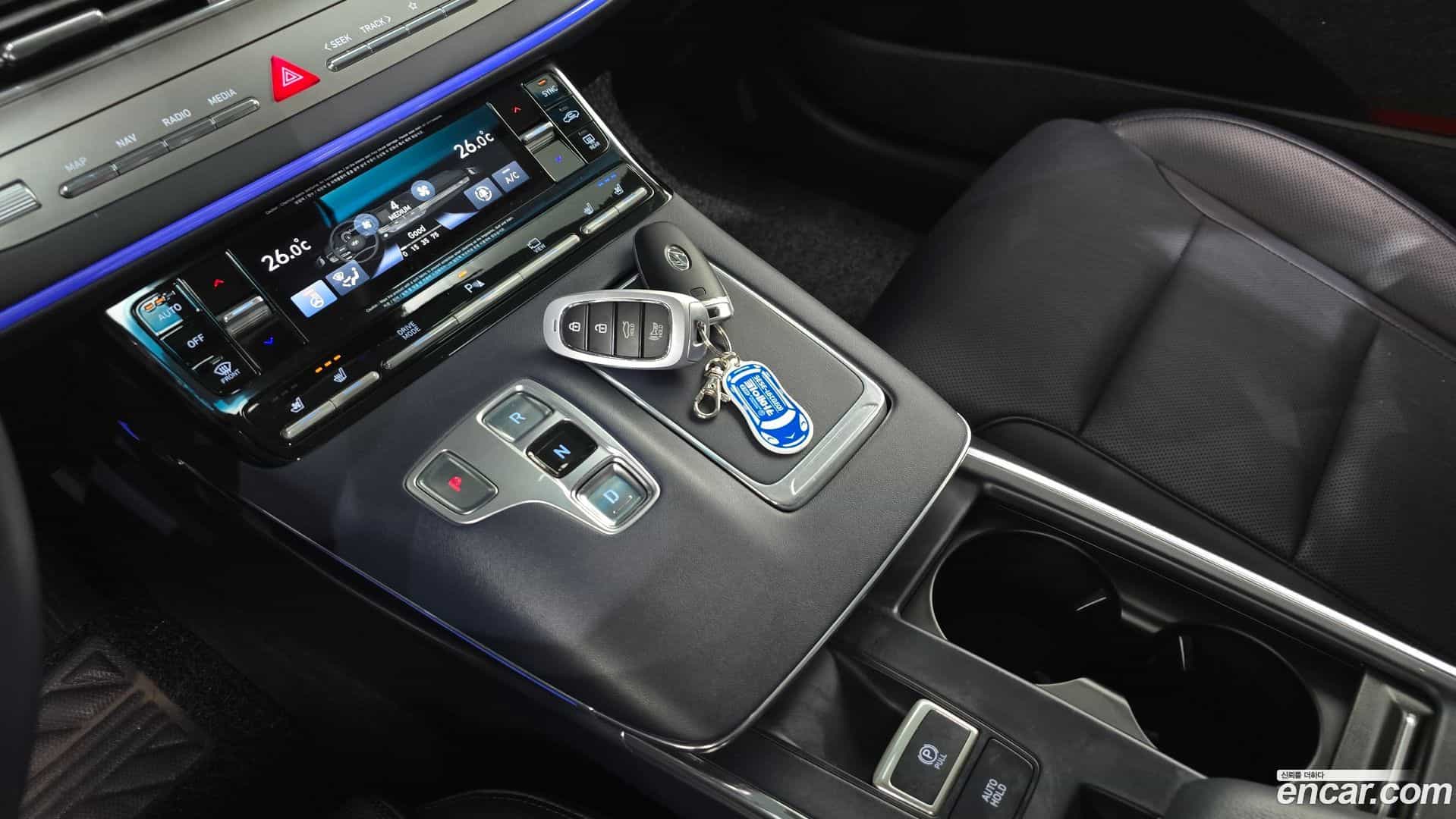 Grandeur Hyundai 2020.2-INNER-009