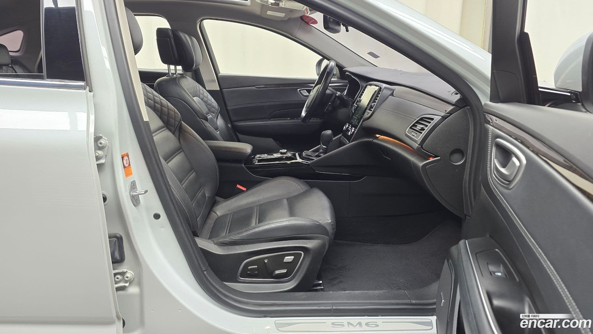 Main__Slider__Photo:SM6 Renault-KoreaSamsung 2017.11-10