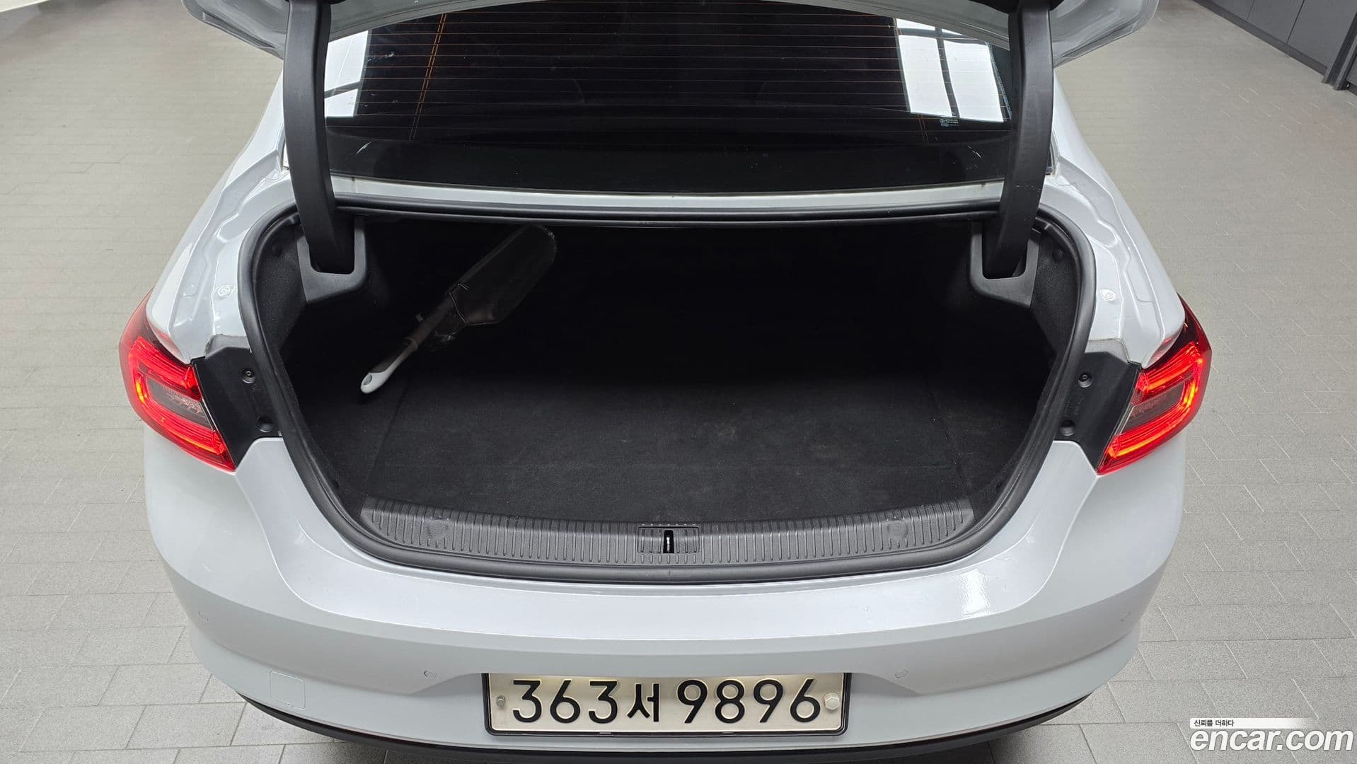 Main__Slider__Photo:SM6 Renault-KoreaSamsung 2017.11-19