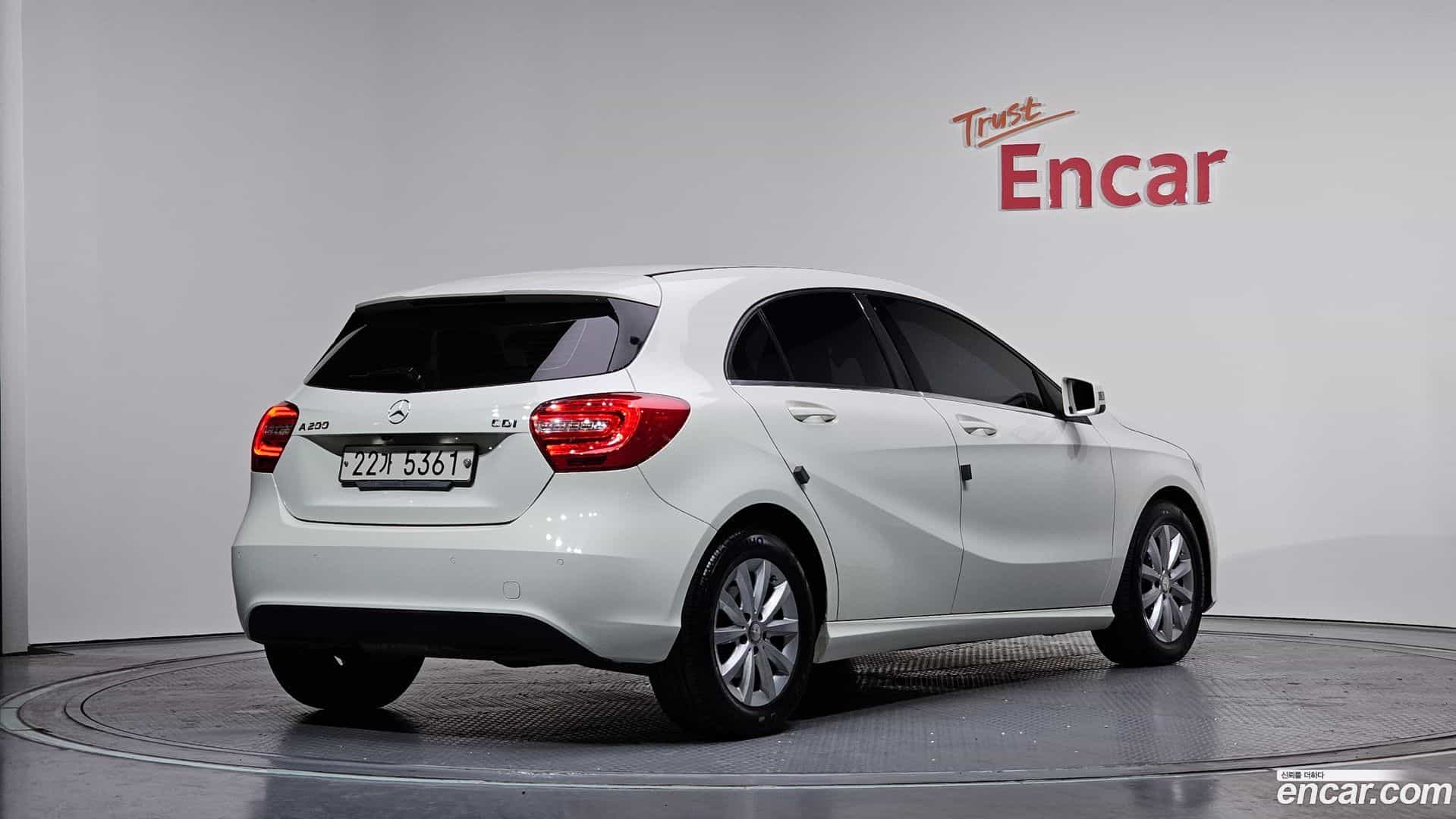 A-Class Mercedes-Benz 2014.2-OUTER-002