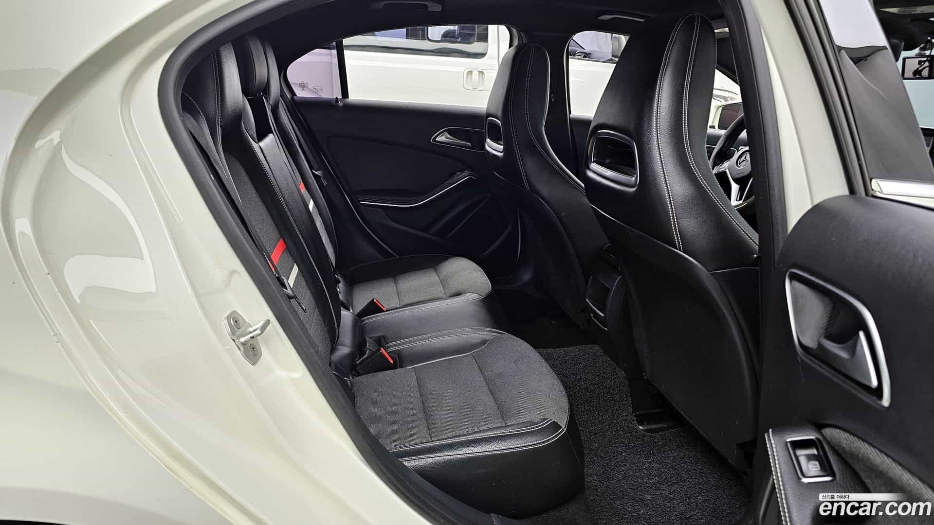 A-Class Mercedes-Benz 2014.2-OPTION-016