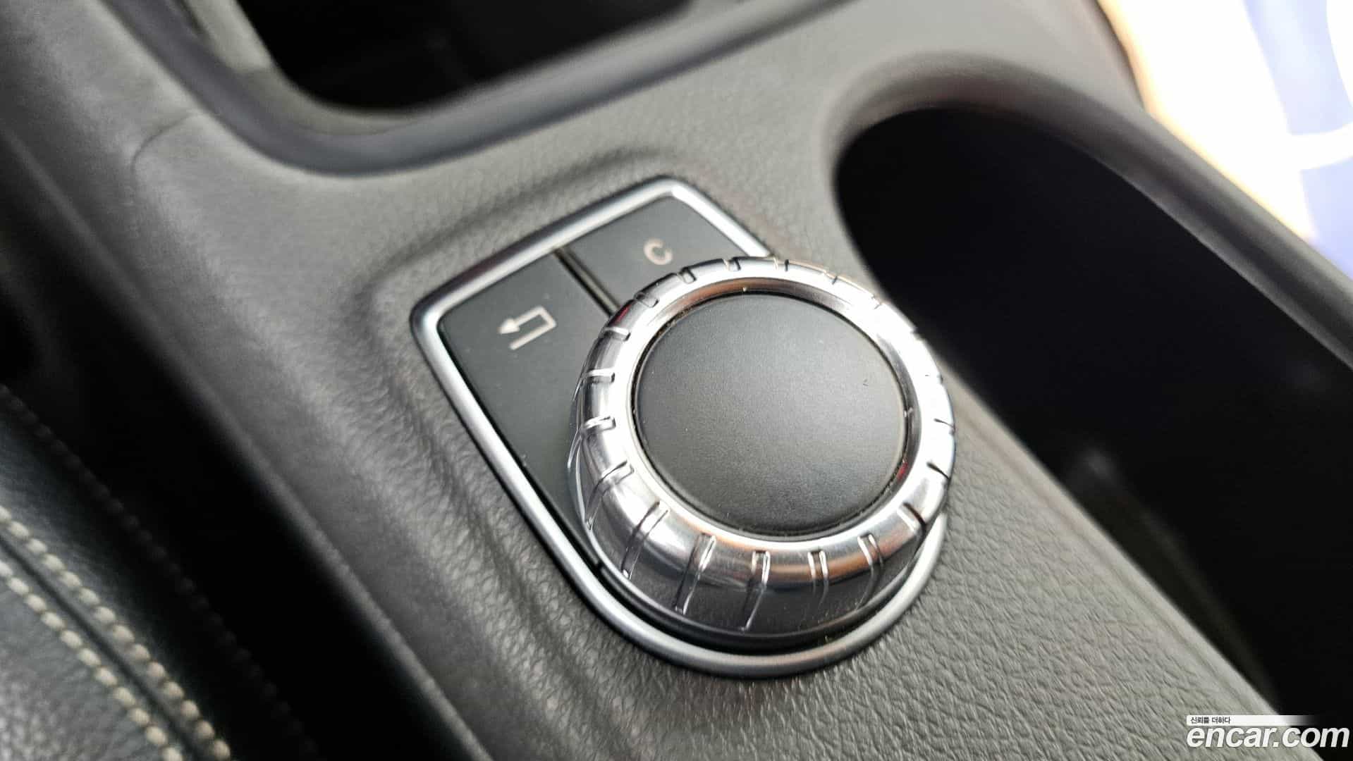 A-Class Mercedes-Benz 2014.2-OPTION-022