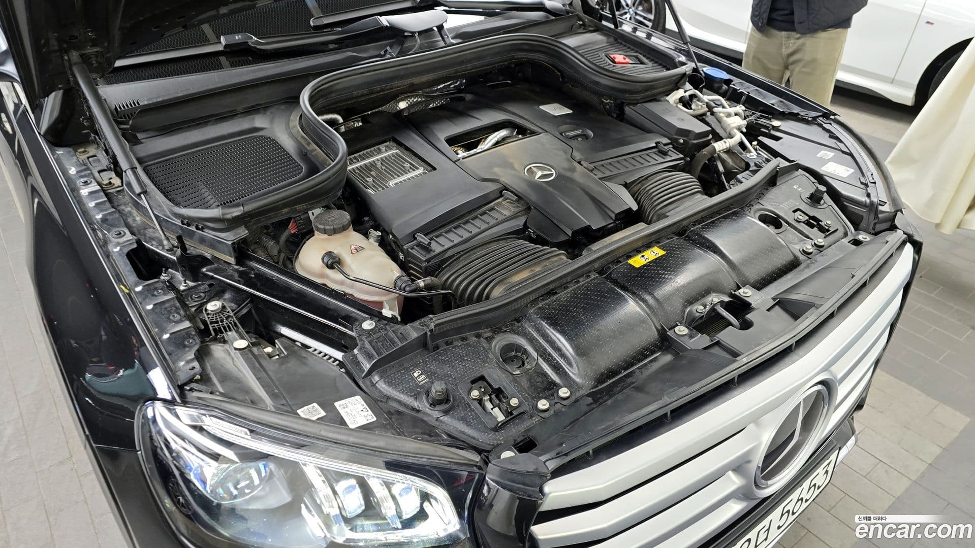 Main__Slider__Photo:GLS-Class Mercedes-Benz 2024.0-5