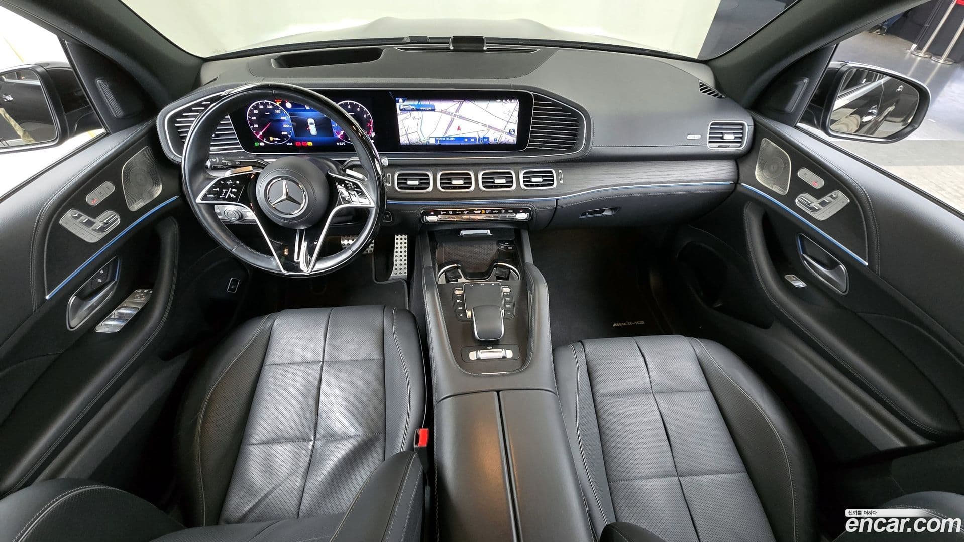 Main__Slider__Photo:GLS-Class Mercedes-Benz 2024.0-6