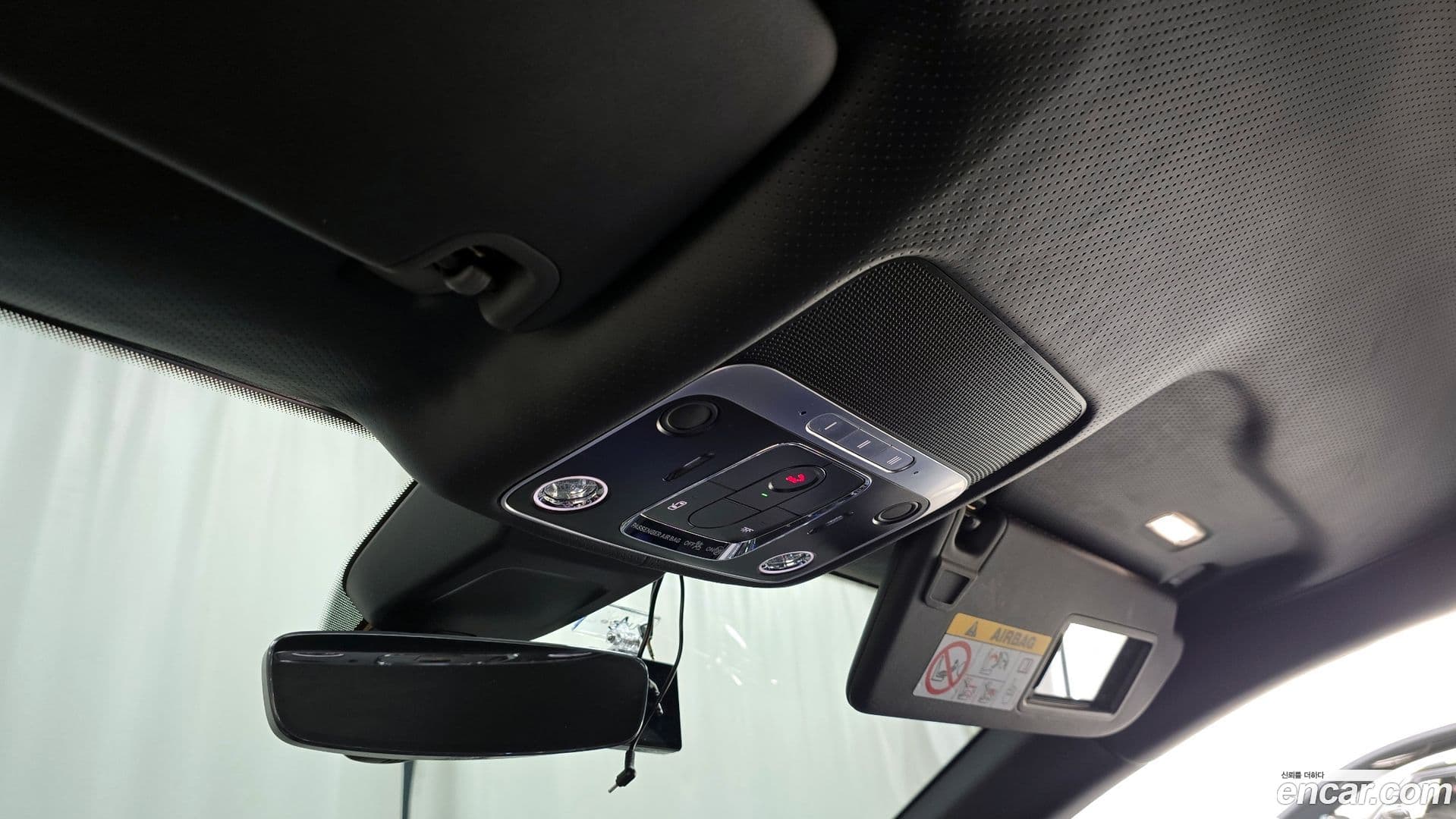 Main__Slider__Photo:Continental Bentley 2019.3-18