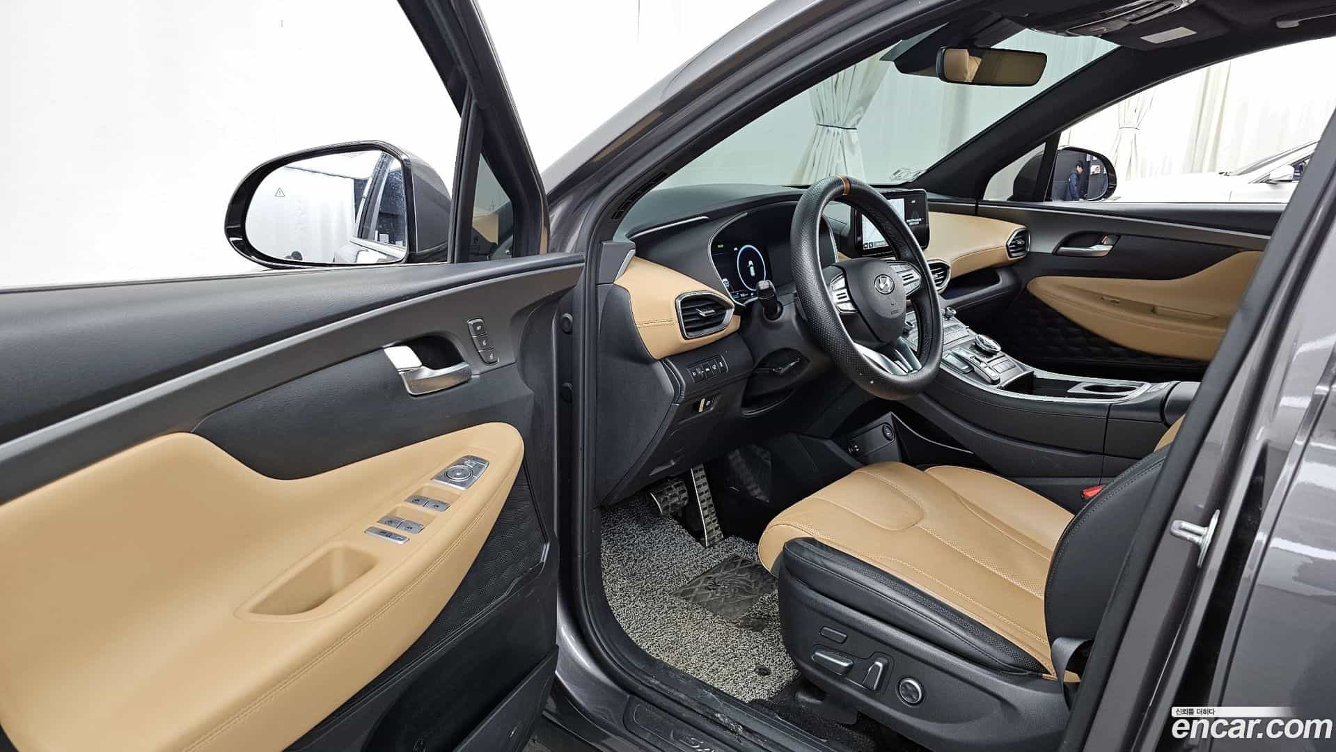 Santafe Hyundai 2023.2-INNER-010