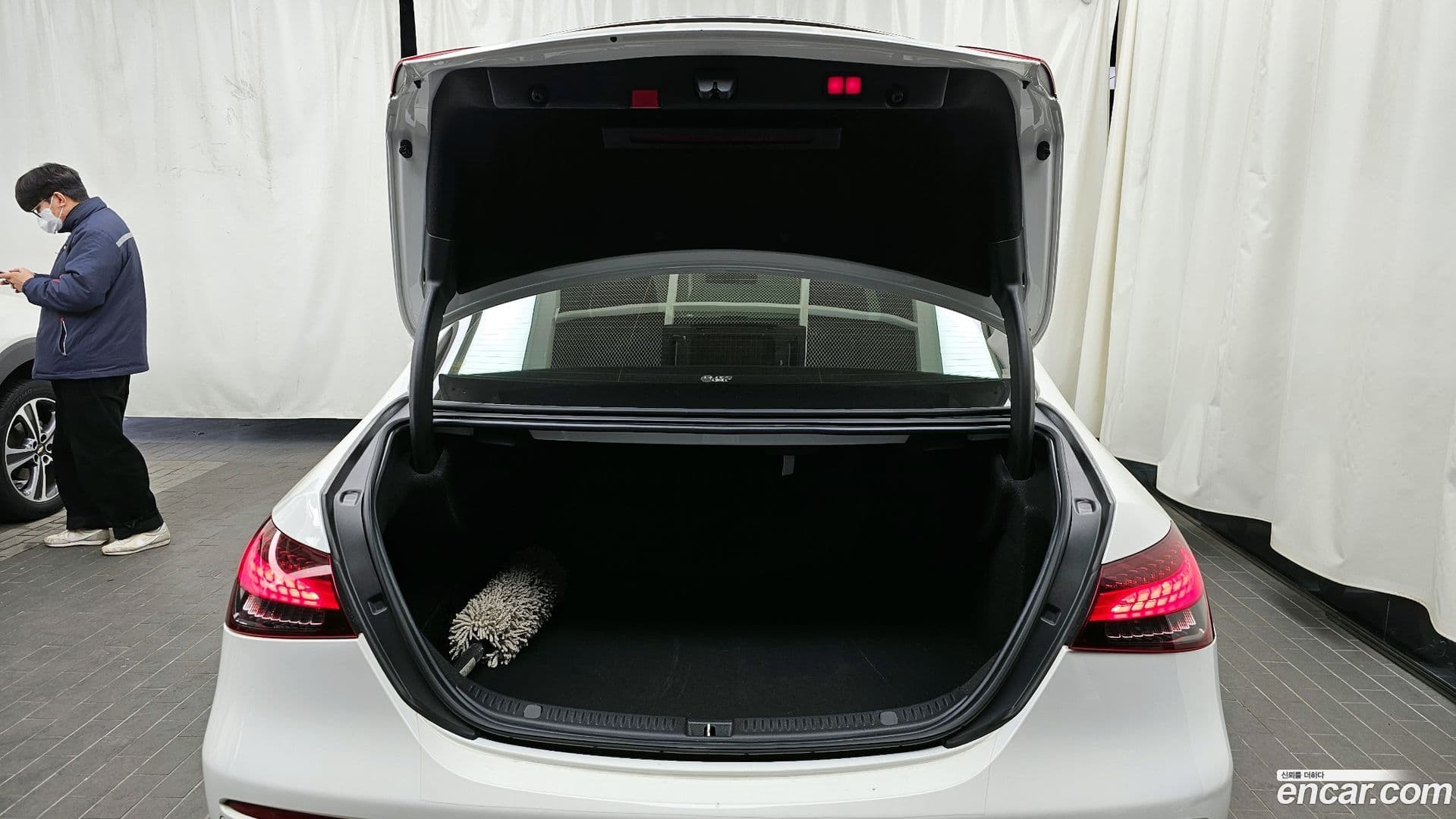 Main__Slider__Photo:E-Class Mercedes-Benz 2022.4-19