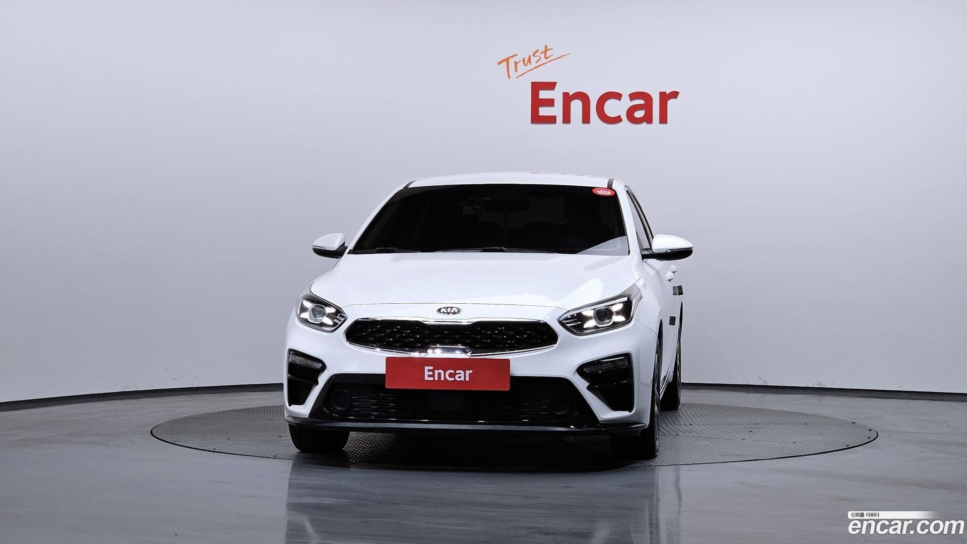 Main__Slider__Photo:K3 Kia 2021.1-2