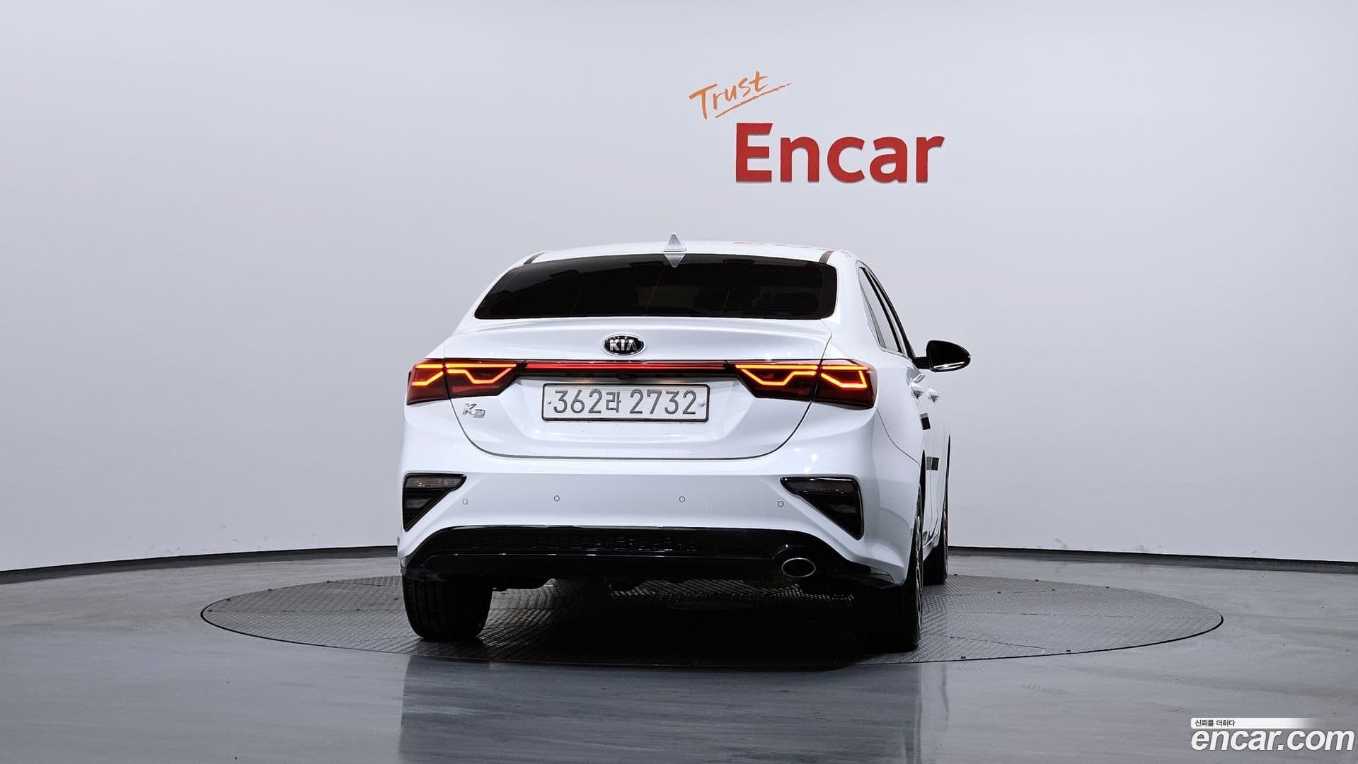 Main__Slider__Photo:K3 Kia 2021.1-3