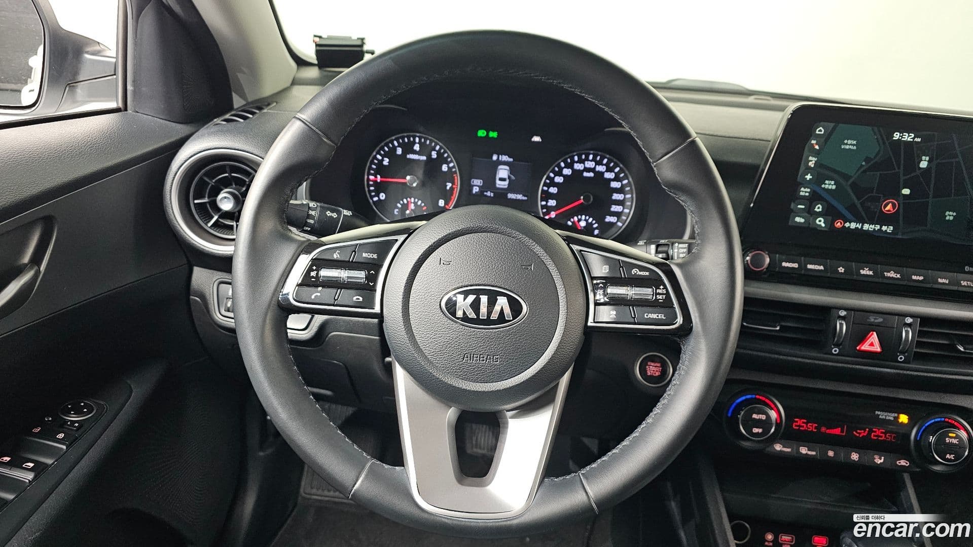 Main__Slider__Photo:K3 Kia 2021.1-12
