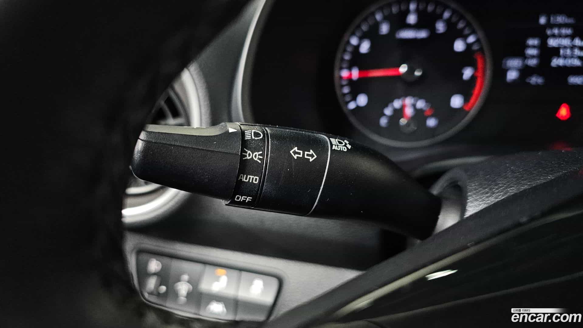 K3 Kia 2021.1-OPTION-022