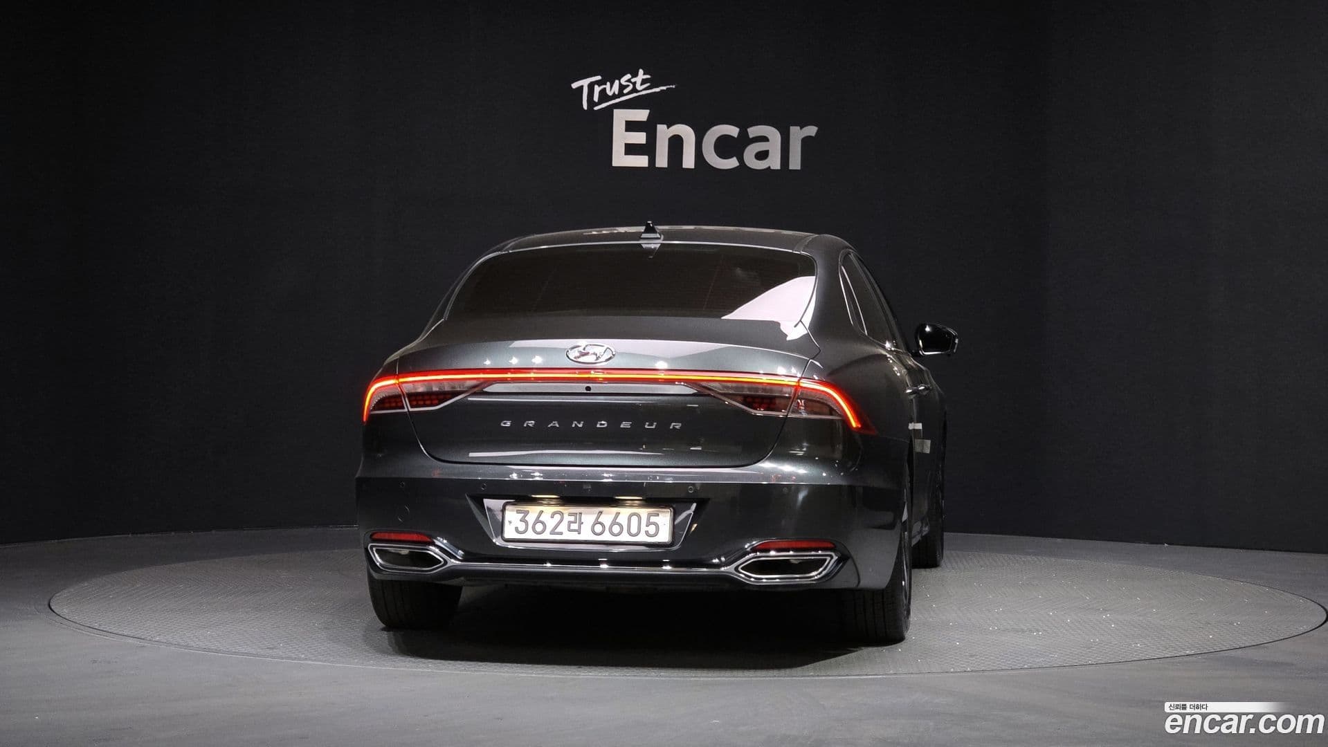 Main__Slider__Photo:Grandeur Hyundai 2021.6-3