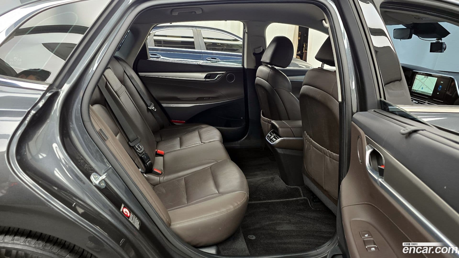 Main__Slider__Photo:Grandeur Hyundai 2021.6-11