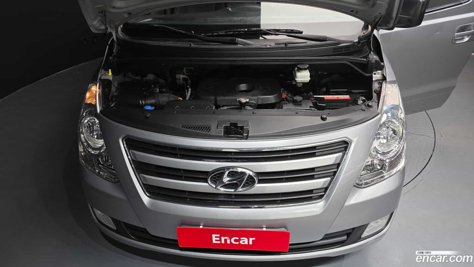 Starex Hyundai 2017.7-INNER-006