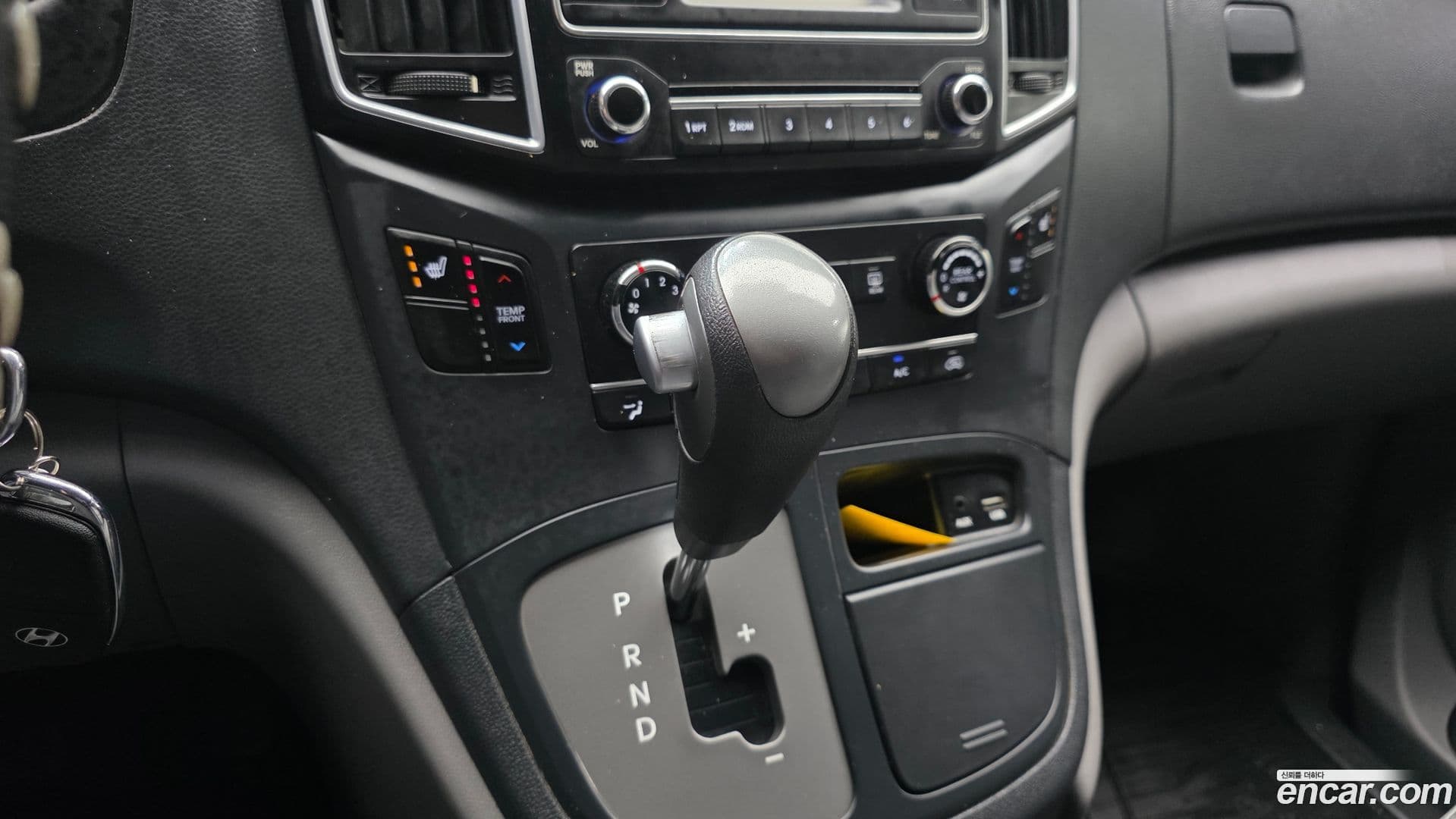 Main__Slider__Photo:Starex Hyundai 2017.7-8