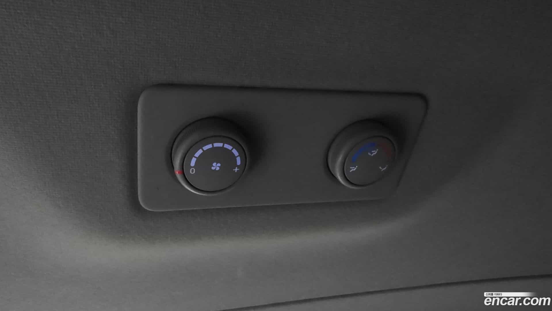 Starex Hyundai 2017.7-OPTION-024