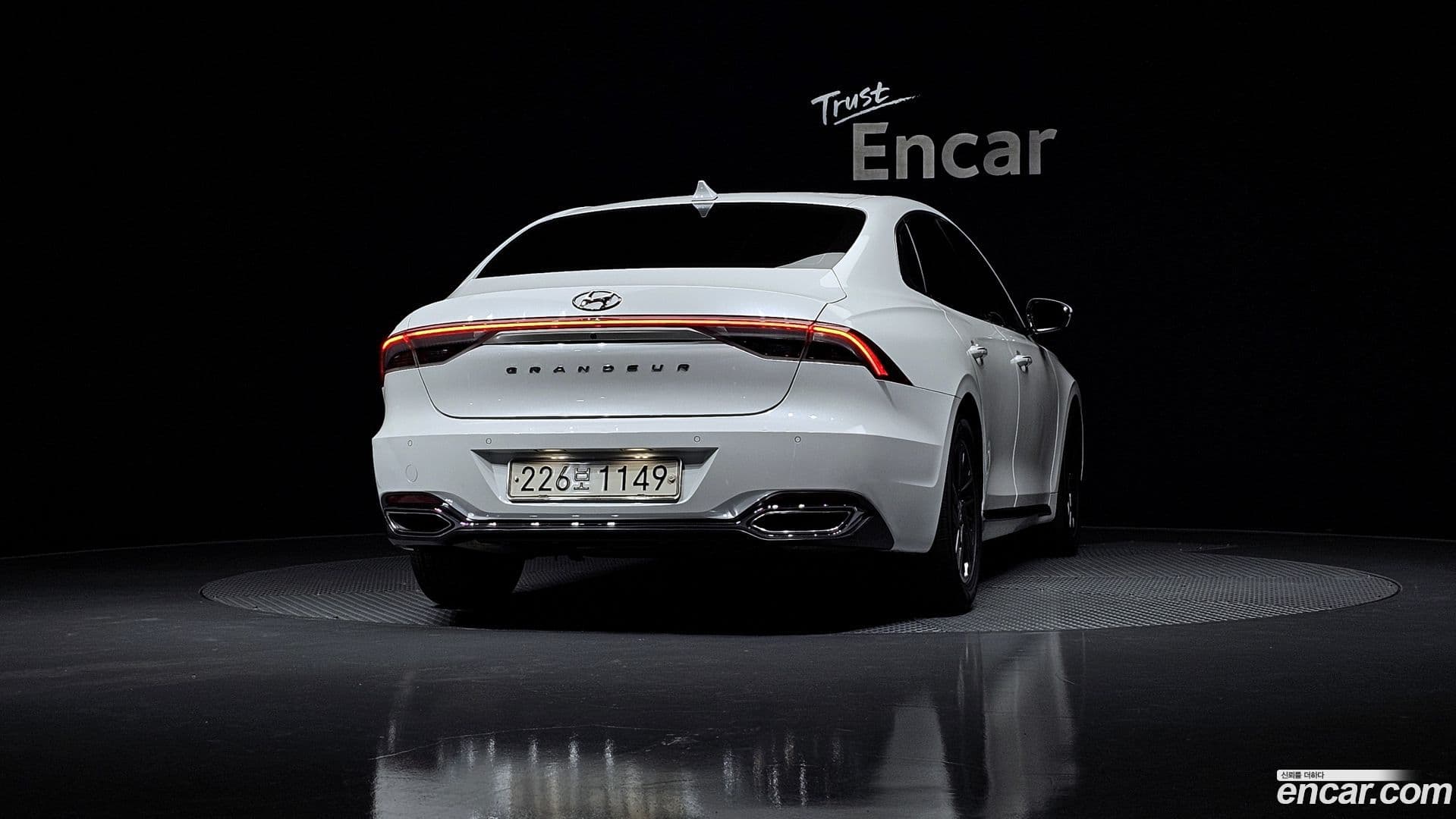 Main__Slider__Photo:Grandeur Hyundai 2020.3-3