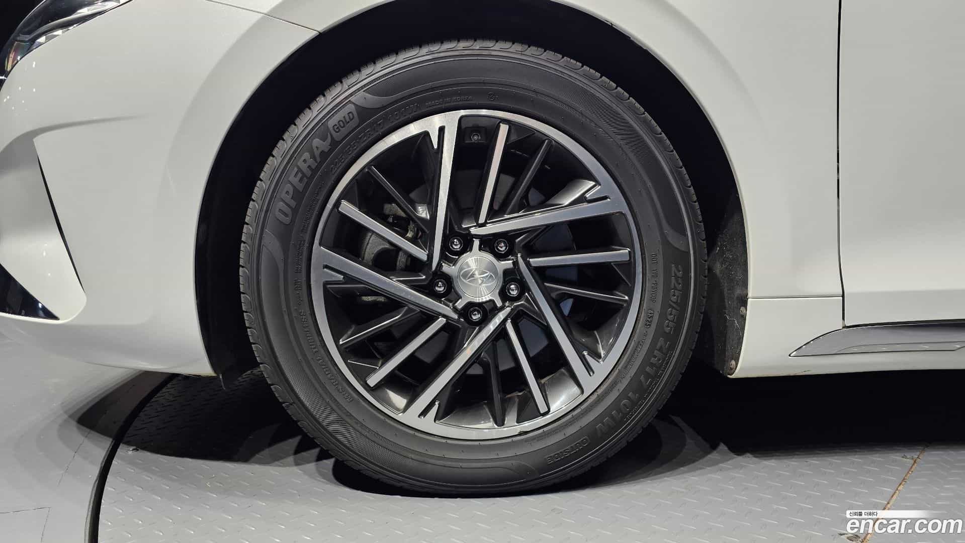 Grandeur Hyundai 2020.3-OUTER-005