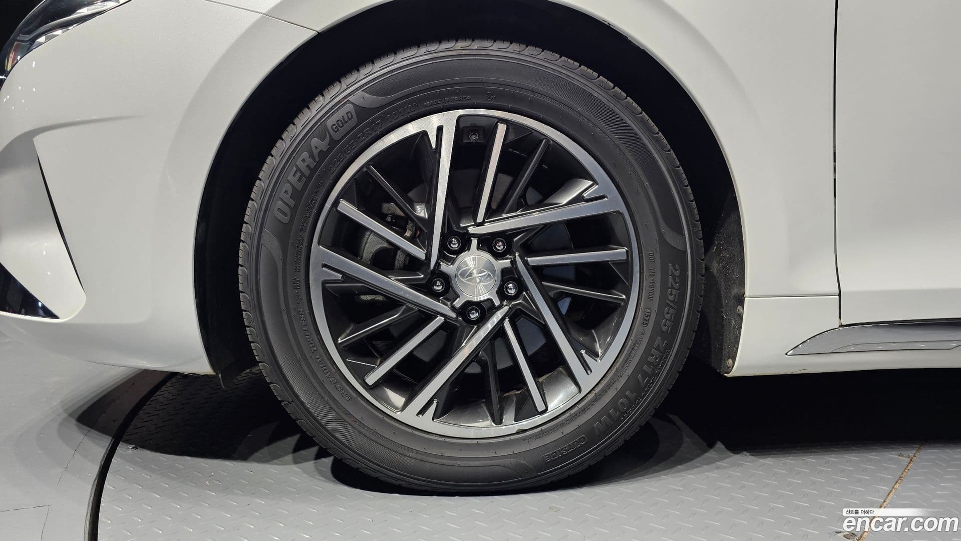 Main__Slider__Photo:Grandeur Hyundai 2020.3-4