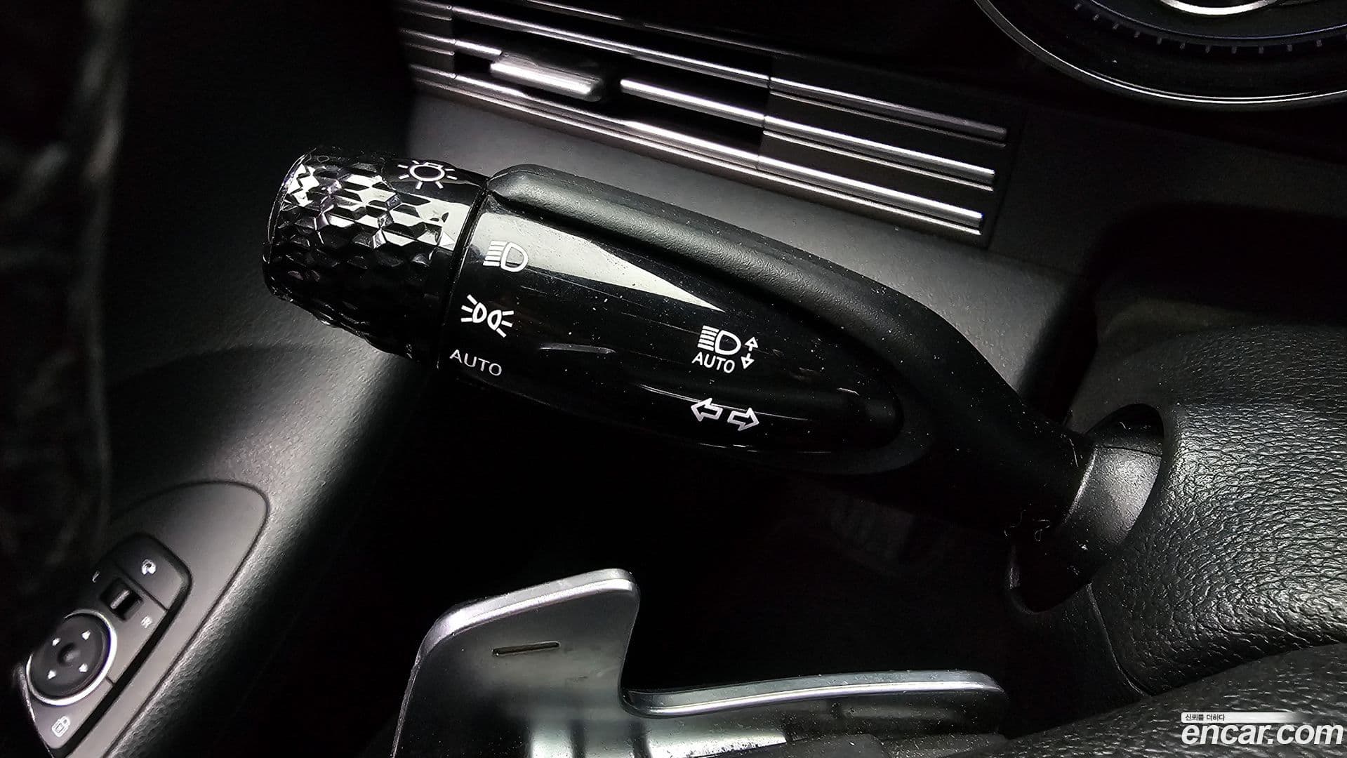 Main__Slider__Photo:Grandeur Hyundai 2020.3-16