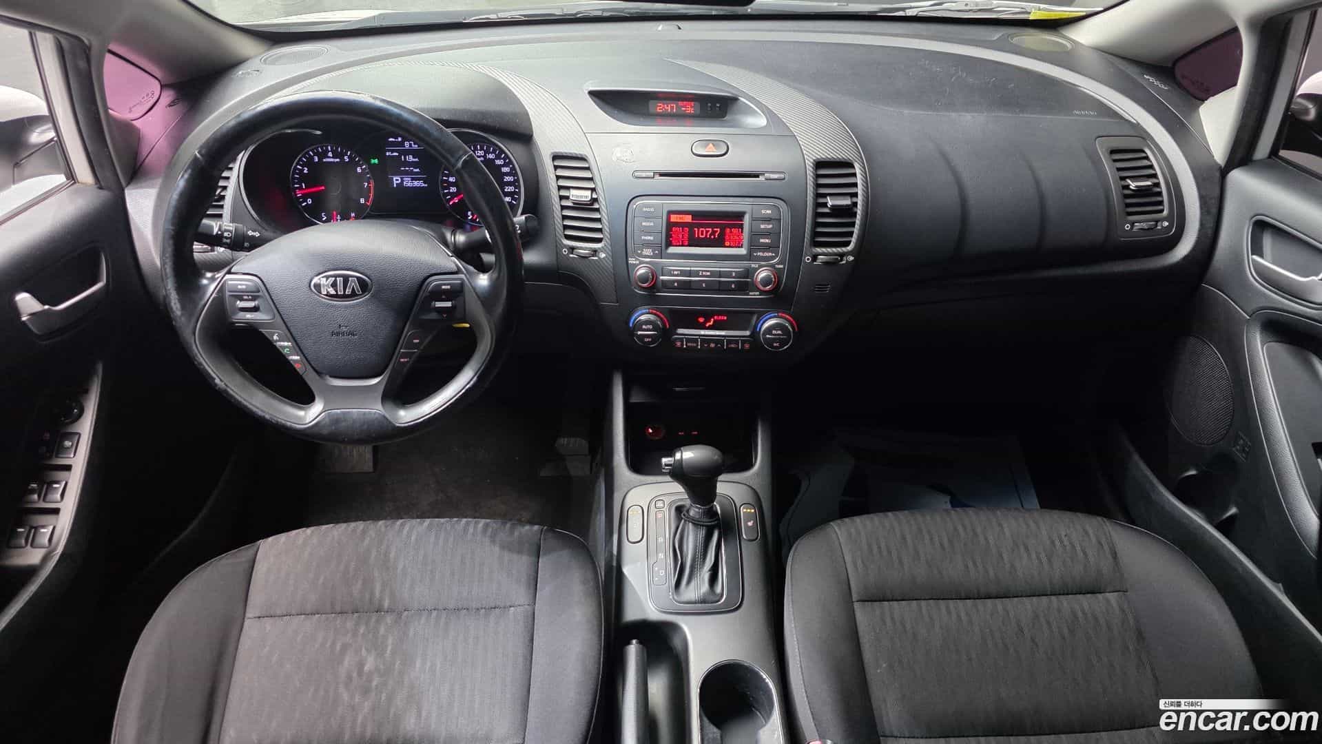 K3 Kia 2012.10-INNER-007