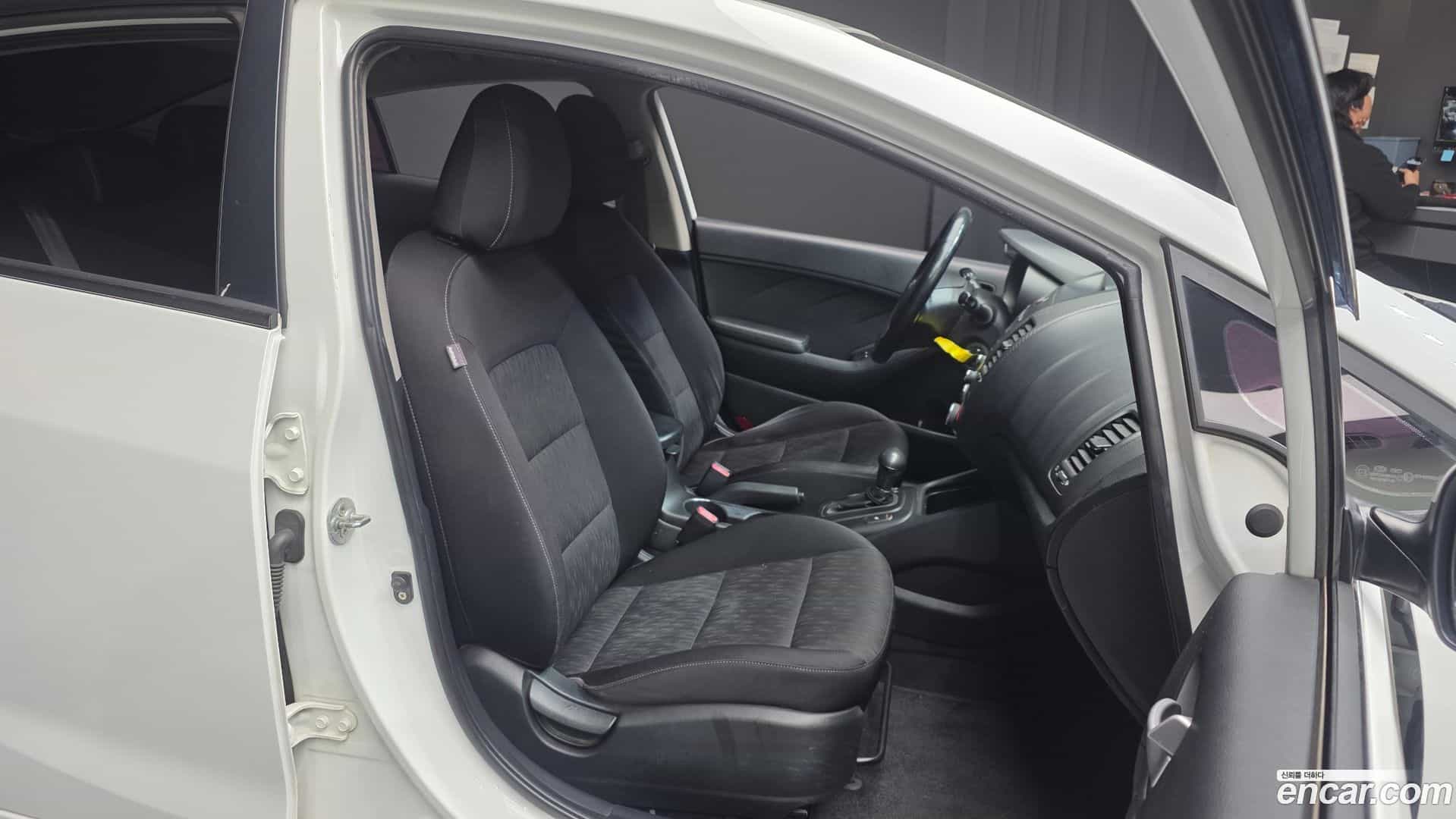 K3 Kia 2012.10-OPTION-016