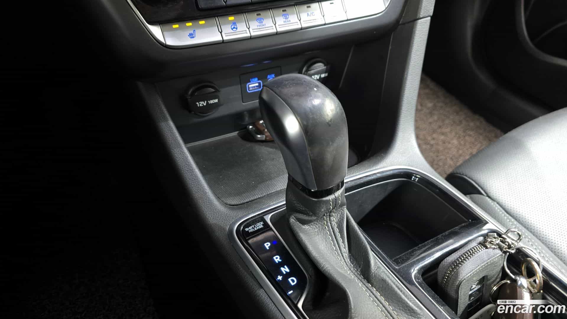 Sonata Hyundai 2017.7-INNER-009