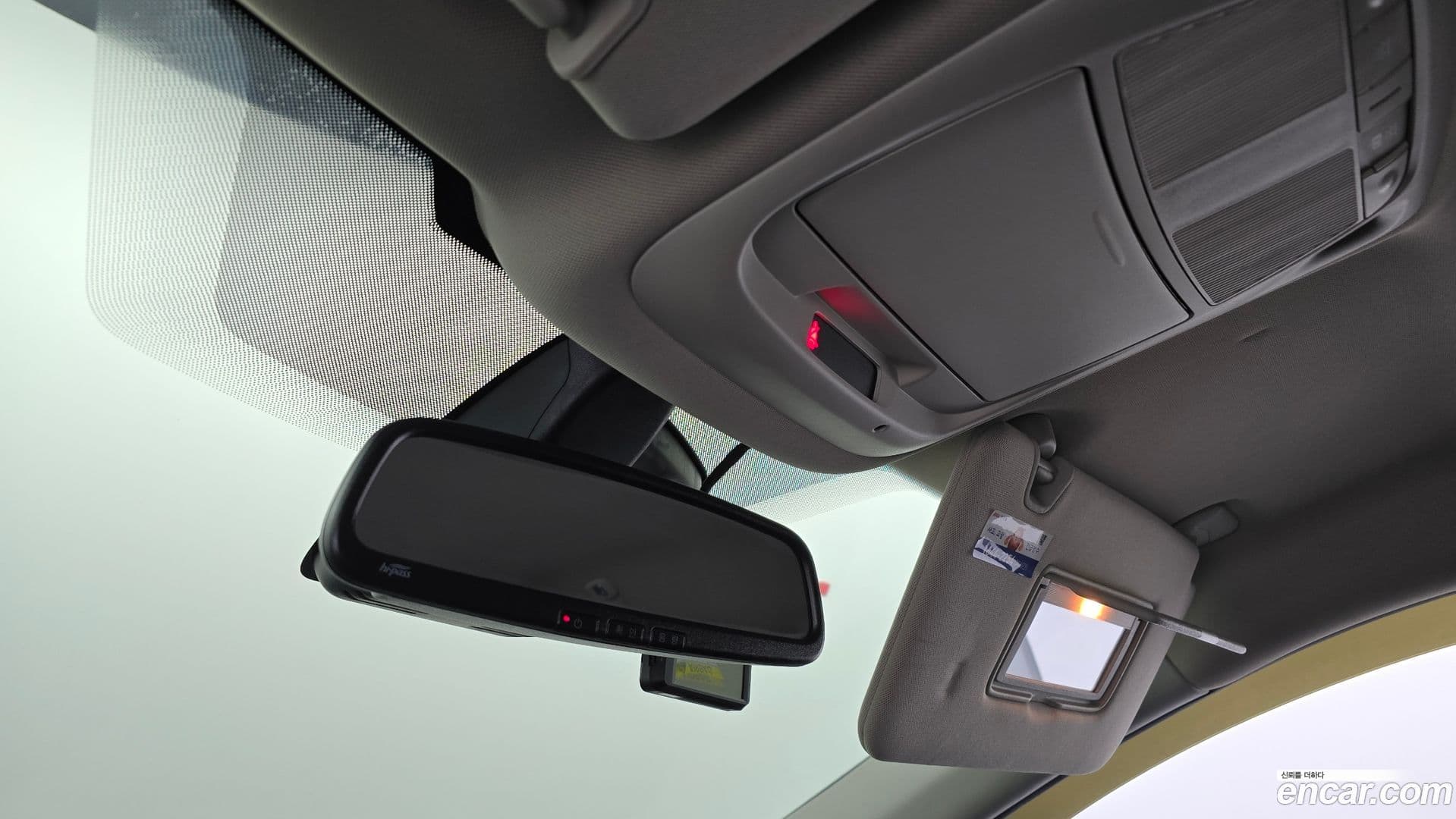 Main__Slider__Photo:QM6 Renault-KoreaSamsung 2021.10-16