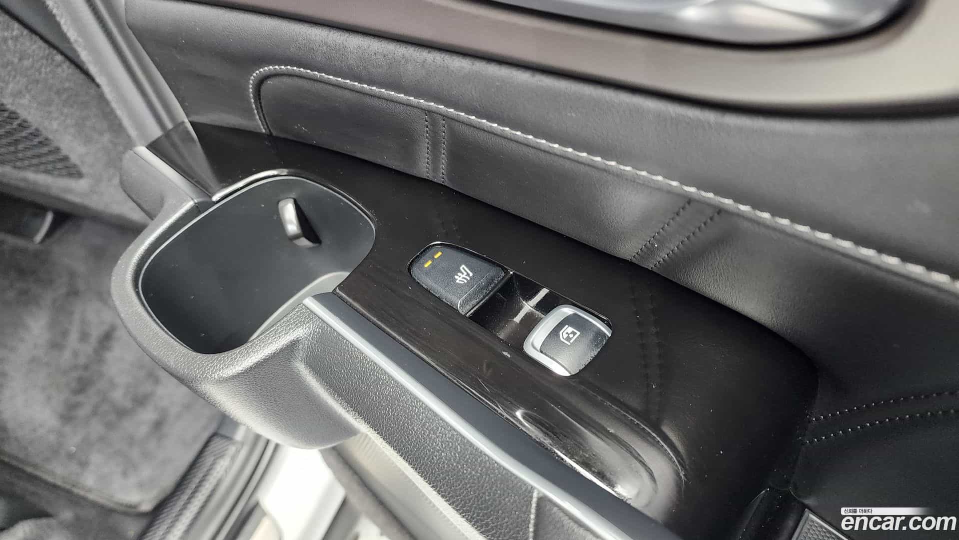 Sorento Kia 2023.8-OPTION-022